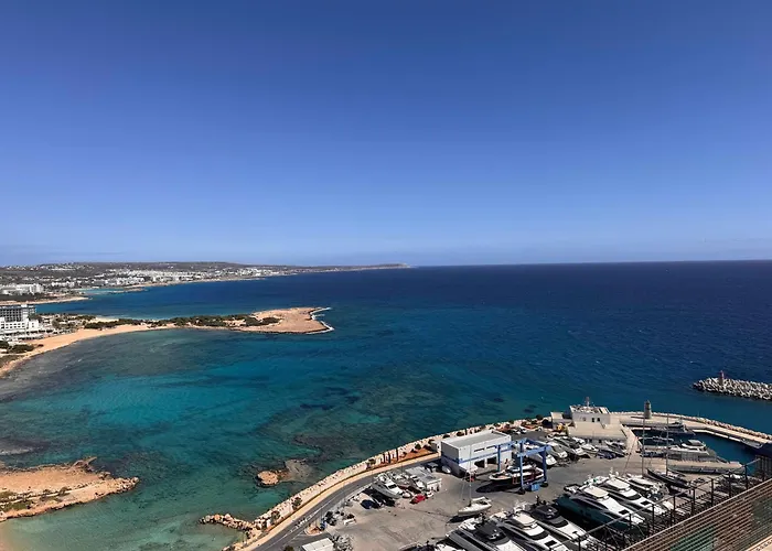 Marina Exclusive 圣纳帕