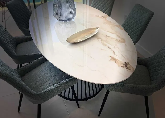 Marina Exclusive アヤナパ